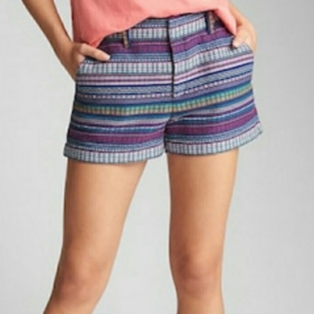 GAP City Fit Boho Aztec Weave Short size 4